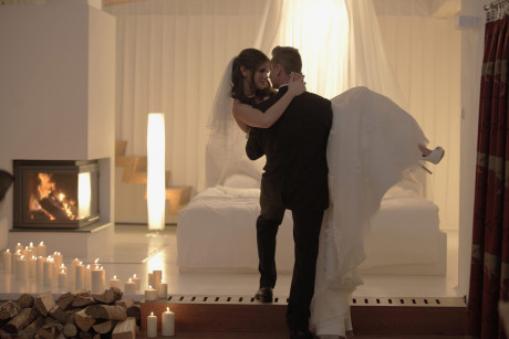 Hot fresh teen bride blow her new husbands dong and fucks cowgirl on wedding night - #1245136