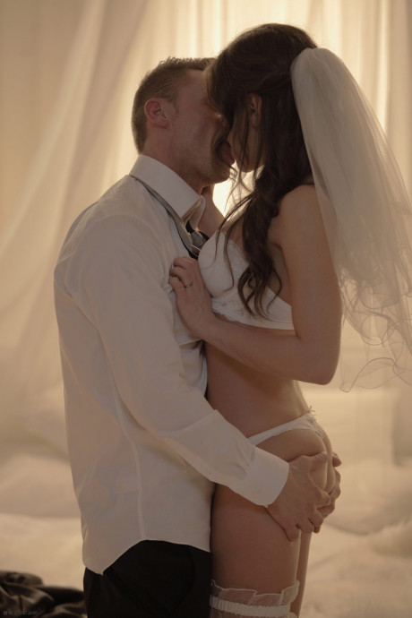 Hot fresh teen bride blow her new husbands dong and fucks cowgirl on wedding night - #1245146