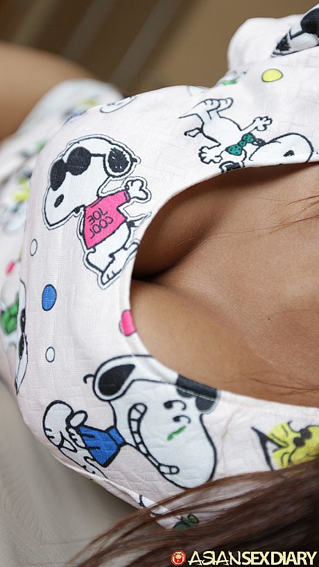 Beautiful pretty asian babe Tun B shows her silky cunt before & after sex - Image 4 of 20  in Pussy category   featuring Tun B 