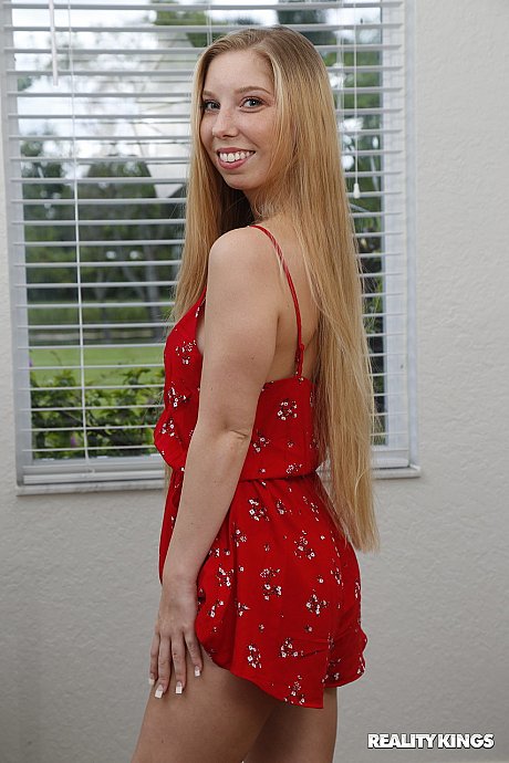 Blondy teen Macy Marx shows her body and gets boned in the closet - Image 2 of 21  in Teen category   featuring Macy Marx 