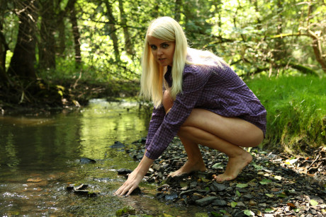 Danielka had decided to take a walk in the woods butt her house the other - #129231