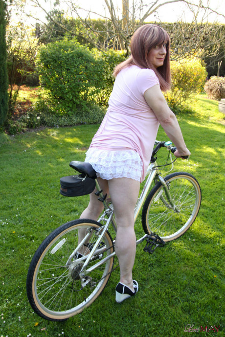 Transsexual Luci takes her bike out for a spin, but ends up with her saddle up her - #604969