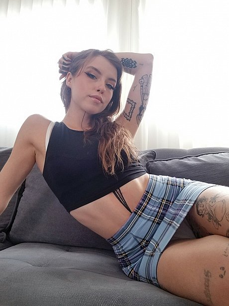 Cute inked teens Eden Ivy & Veronique Tinkler show their melons & seduce a nerd - Image 7 of 20  in Pussy category   featuring Eden Ivy, Veronique Tinkler 