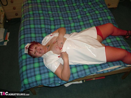 Older nurse with red hair Valgasmic Exposed indulges in foreplay with a sissy - #629300