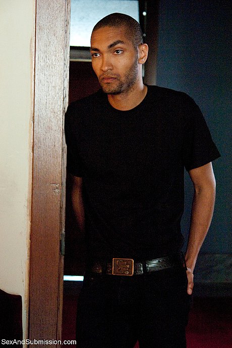 Blonde honey Jessie Rogers strips her bikini and covers her boobs and cunt - Image 15 of 20  in Outdoor category   featuring Jessie Rogers, Mr Pete 