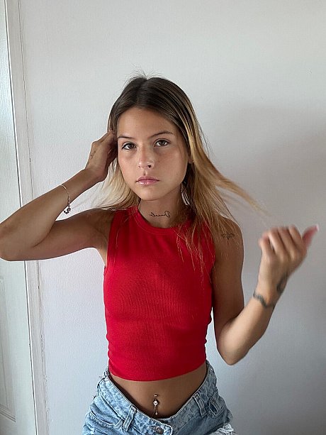 OnlyFans Tiny Lana featuring Tiny Lana Onlyfans Porn XXX - Image 10 of 10  in Babe category   featuring Tiny Lana Onlyfans 