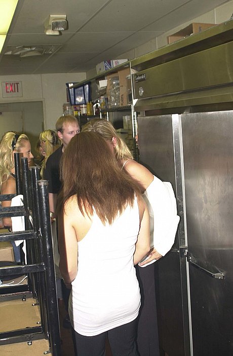 Beautiful amateurs shamelessly strip in public & show their huge boobies & asses - Image 1 of 20  in Teen category  