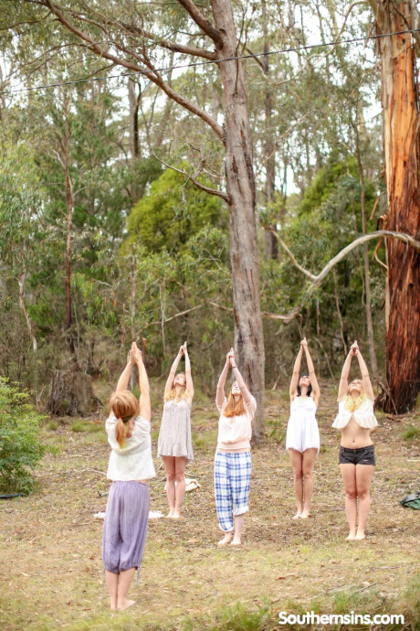Beautiful Australian ladies practicing yoga in their hot outfits in nature - #975532