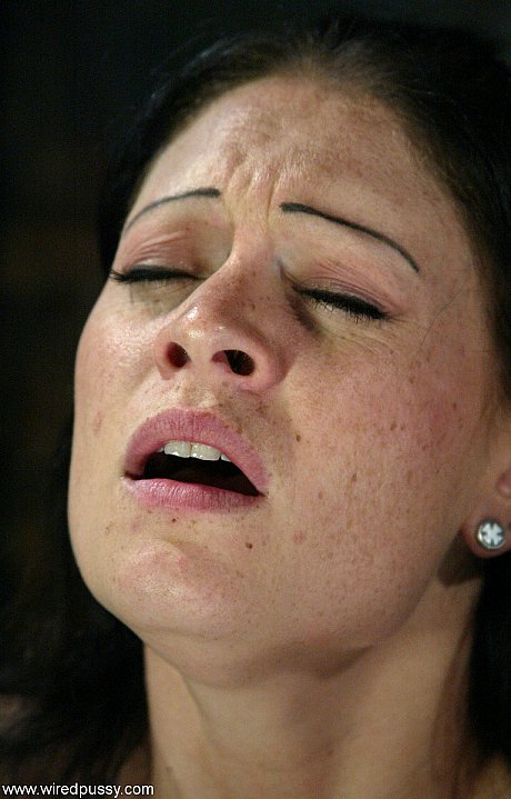 Wired vagina starring Krissy Kage naked Pics - Image 10 of 20  in Close Up category   featuring Krissy Kage 