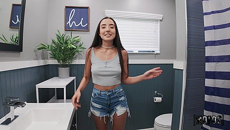 Mofos Network performed by Jmac, Sasha Tatcha XXX Images - Image 2 of 21  in Pussy category   featuring JMac, Sasha Tatcha 