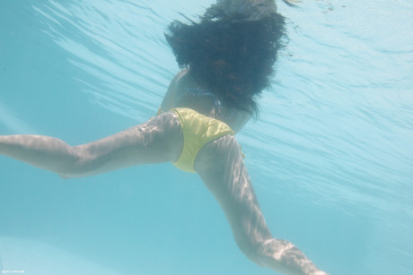 Brunette teenager and her dude fuck underneath the cover of water - #1227956