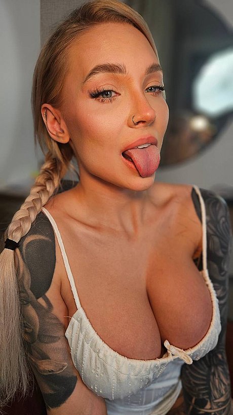 OnlyFans Solar Kate VIP Solar Kate VIP - Image 1 of 14  in Model category   featuring Solar Kate VIP 