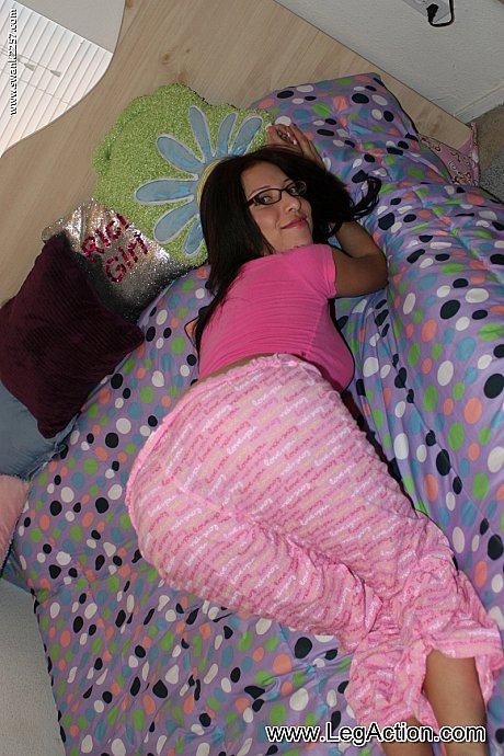 Petite hispanic Cydella Jimenez gets rid of her pajama & reveals her curves - Image 1 of 21  in Close Up category   featuring Cydella Jimenez 