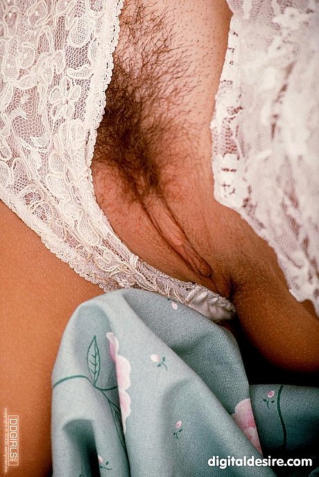 Glamorous tanned babe Erin Obrian teasing with her large juicy breasts & silky pussy - Image 8 of 20  in Model category   featuring Erin Obrian 