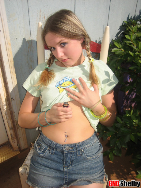 Fresh teen girl girlfriend lady smokes a cigarette while exposing her tits and pussy - #276463
