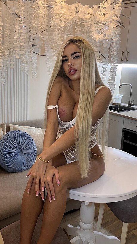 OnlyFans Barbie Oh Barbie XXX Porn Pics - Image 9 of 13  in Model category   featuring Barbie Oh Barbie 