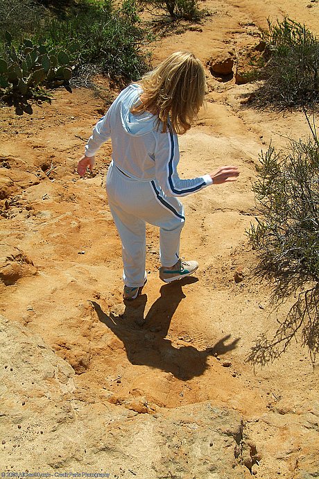 Cougar sweety Marie-Kelly strips & spreads her bushy snatch while hiking - Image 2 of 20  in Outdoor category   featuring Marie Kelly 