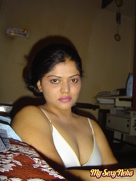 Indian female Neha uncovers gigantic naturals and big areolas during self shots - Image 1 of 15  in Babe category   featuring Neha 