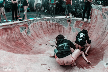 Alternative individuals have sex at a skate park while being pissed on - #1391216