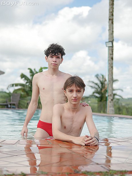 Husband boy Fun featuring Jeremy Salvatore nude Gallery - Image 1 of 21  in Gay category  