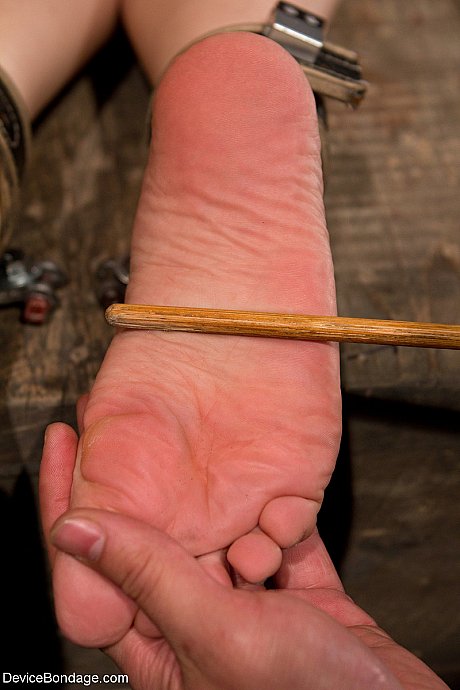 Device Bondage performed by Tacori Blu undressed Pictures - Image 13 of 21  in Dildo category   featuring Tacori Blu 