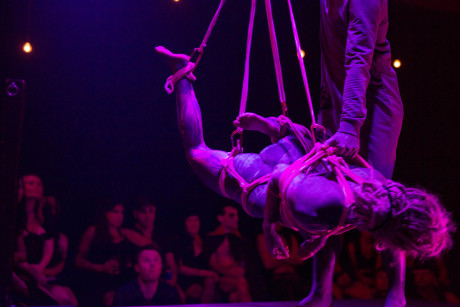 Alternative couple put on a live Shibari show for an enthused audience - #805220