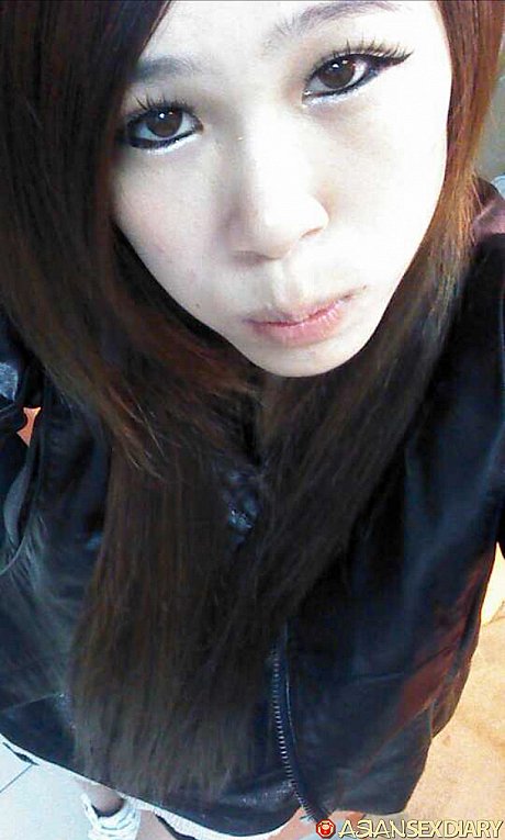 Asian Sex Diary Tawtaw - Image 2 of 9  in Babe category   featuring Tawtaw 