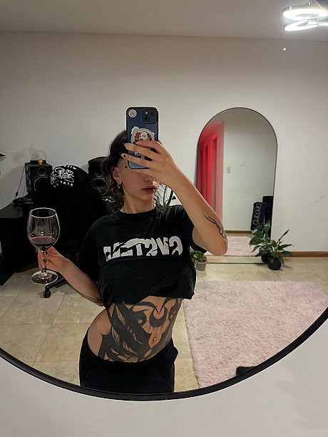 OnlyFans Miss Yazminn starring Miss Yazminn naked Images - Image 2 of 21  in Outdoor category   featuring Miss Yazminn 