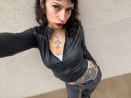 OnlyFans Miss Yazminn starring Miss Yazminn naked Images - Image 9 of 21  in Outdoor category   featuring Miss Yazminn 