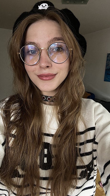 OnlyFans Abby Roseee starring Abby Roseee naked Pics - Image 8 of 18  in Model category   featuring Abby Roseee 