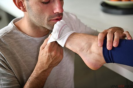 Hispanic babe Catalina Ossa enjoys hardcore sex in a steamy foot worship scene - Image 12 of 20  in Legs category   featuring Jake Adams, Catalina Ossa 