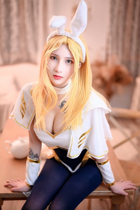 Patreon HornyCos XXX Pics - Image 11 of 12  in Legs category  