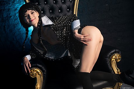 Met Art performed by Leona Mia nude Photos - Image 8 of 21  in Teen category   featuring Leona Mia 