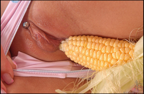 Hungarian nympho Sheila Grant rams a corn in her pierced pussy & tight booty - #1442938