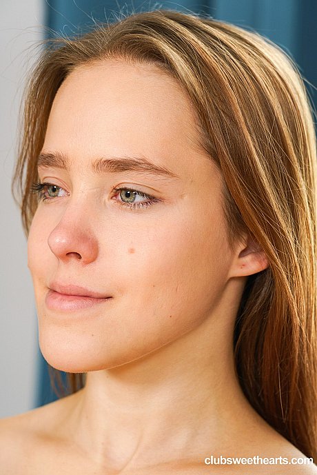 Club Sweethearts featuring Nicole Murkovski naked Photos - Image 21 of 21  in Masturbation category   featuring Nicole Murkovski 