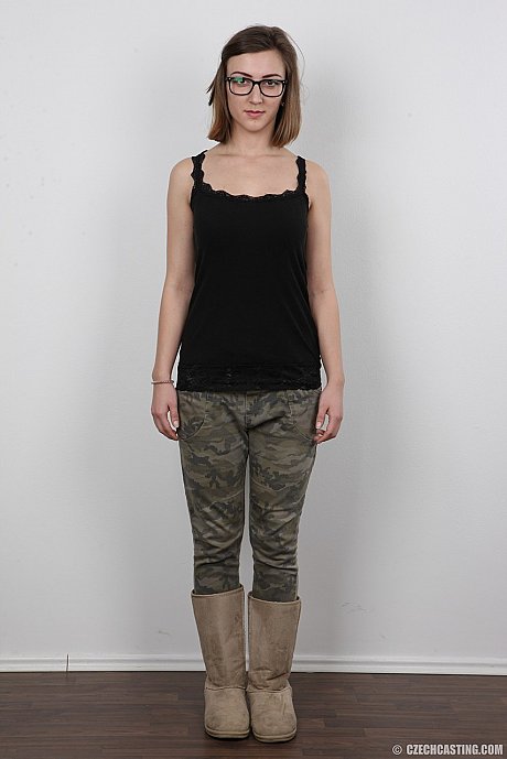 Glasses clad Vendula photographed nude for amateur porn gig - Image 2 of 20  in Spreading category   featuring Vendula 