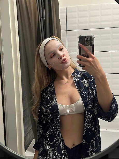 OnlyFans stunner All About Diana poses provocatively in her solo compilation - Image 1 of 18  in Model category   featuring All About Diana 