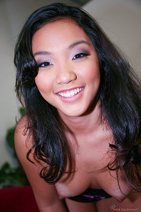 Mr POV performed by Katreena Lee Sex Pictures - Image 12 of 21  in Amateur category   featuring Katreena Lee 