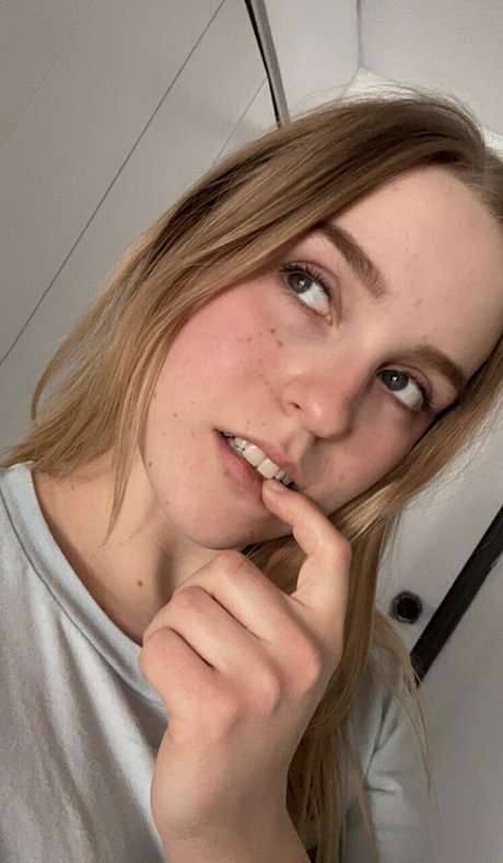 OnlyFans Madison Rose XXX Pics - Image 8 of 16  in Big Tits category  