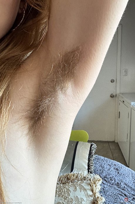 ATK Petites starring Fiona Peaches Hot Gallery - Image 4 of 20  in Pussy category   featuring Fiona Peaches 