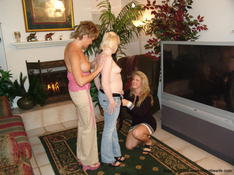 Lustful swinger wives please each other before fucking black rods in an gangbang - #1365485