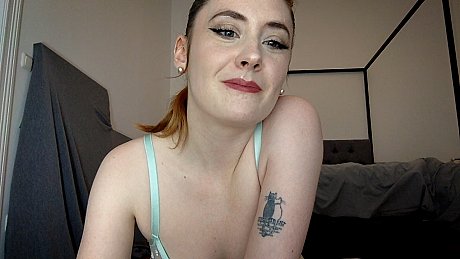 Ersties performed by Lola L naked Photos - Image 6 of 15  in Masturbation category   featuring Lola L 