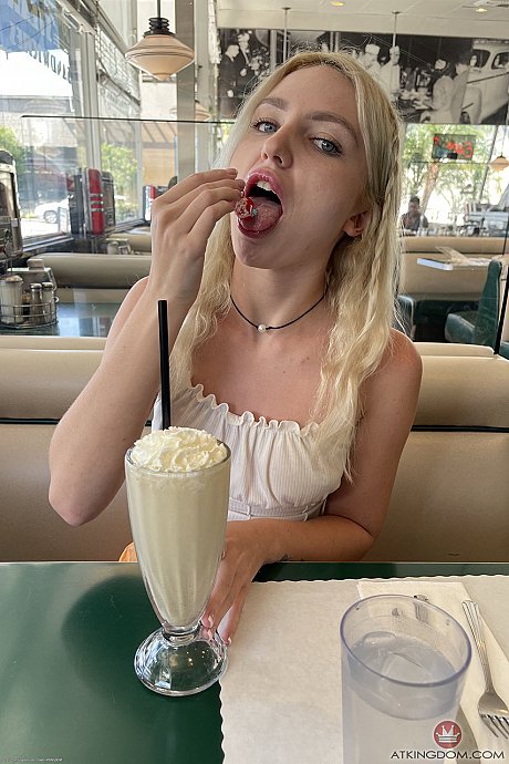 Thin amateur teenie Britt Blair unveils her humongous behind titties clit & hot feet - Image 2 of 21  in Teen category   featuring Britt Blair 