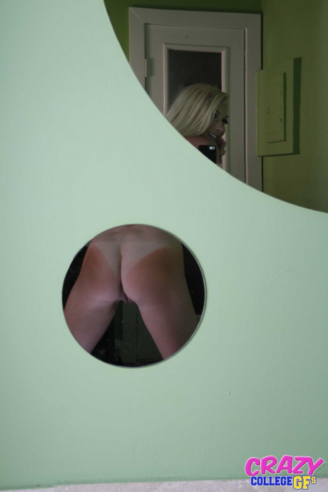Blondy Ellie Ice takes selfies of her tanned body and bald pussy in the mirror - #174498