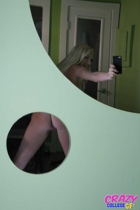 Blondy Ellie Ice takes selfies of her tanned body and bald pussy in the mirror - #174499