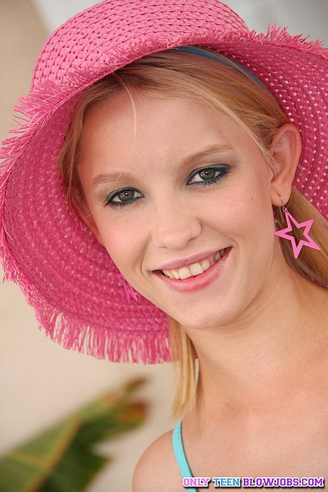 Petite 19 year mature blondy Missy Mae shows her gigantic natural boobs and pussy - Image 2 of 17  in Babe category   featuring Missy Mae 