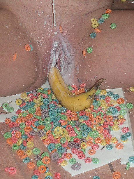 Undressed MILF Ivy Rose plays with her saggy melons & masturbates with a ripe banana - Image 10 of 20  in Amateur category   featuring Ivy Rose 