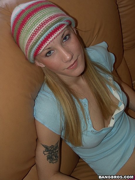 Blondy with a hat Ariel poses unclothed and plays with a monster white schlong - Image 1 of 21  in Spreading category   featuring Preston Parker, Ariel 