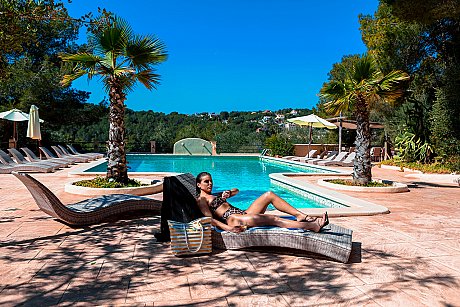 Charming brunette Emily Willis enjoys a monstrous schlong after flaunting her gigantic ass - Image 10 of 20  in Pussy category   featuring Danny D, Adriana Chechik, Emily Willis 