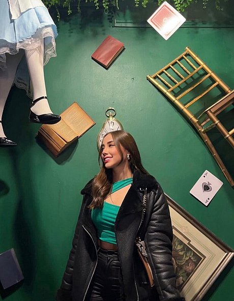 OnlyFans Real Alice Italian performed by Real Alice Italian Porn Gallery - Image 4 of 20  in Model category   featuring Real Alice Italian 